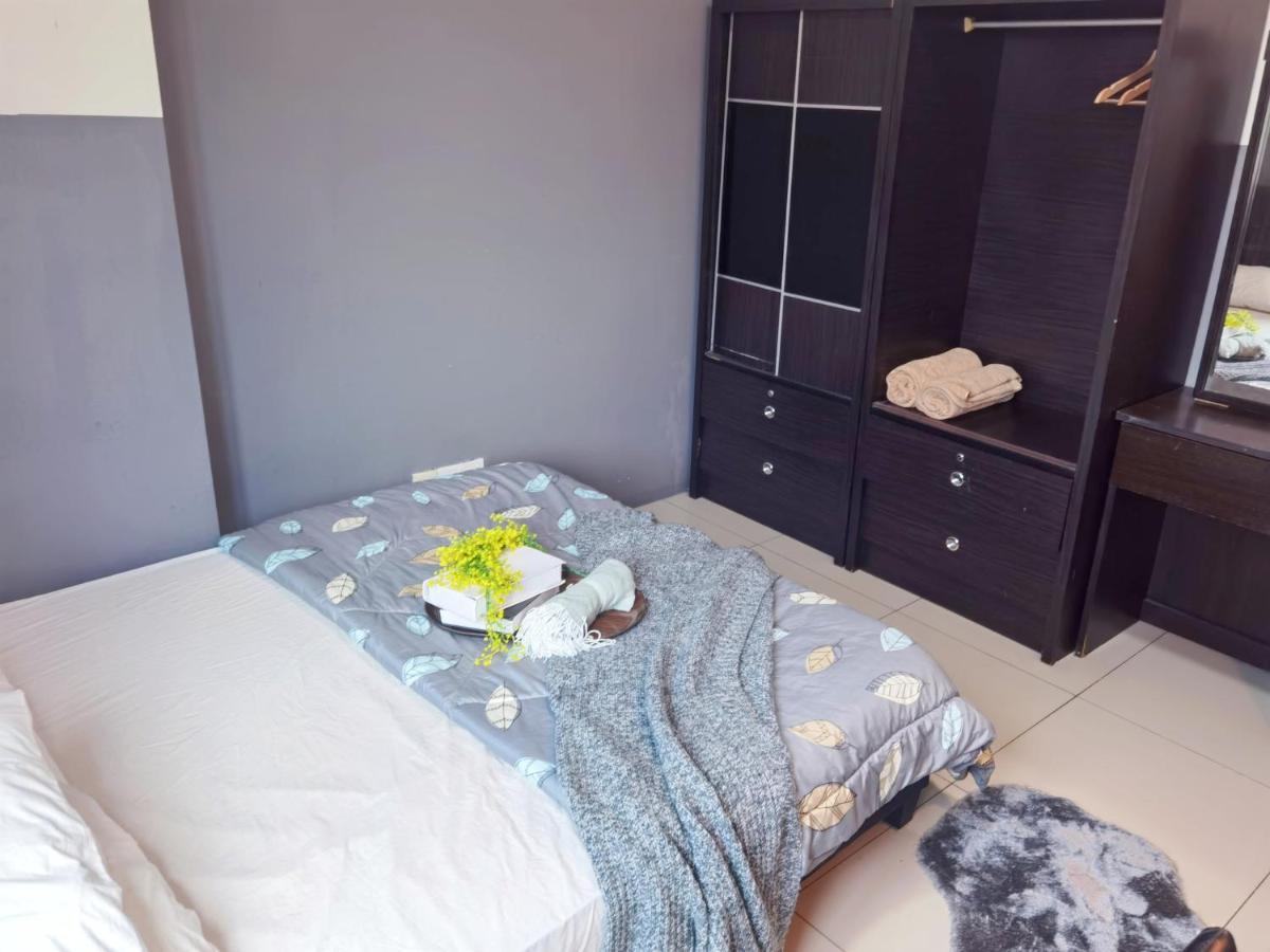 Kinta Riverfront Apartment, Jalan Lim Bo Seng, 30000 Ipoh, Perak *